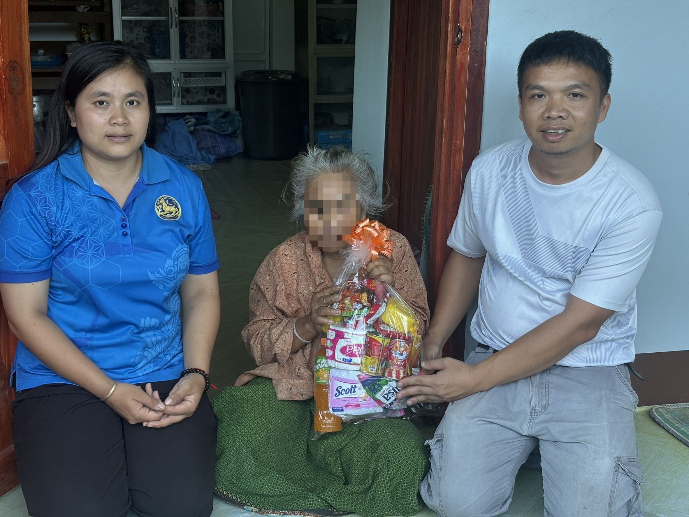 พช.เฉลิมพระเกียรติ : ส่งความสุข กิจกรรม “Gift and Share Happiness” อำเภอเฉลิมพระเกียรติ