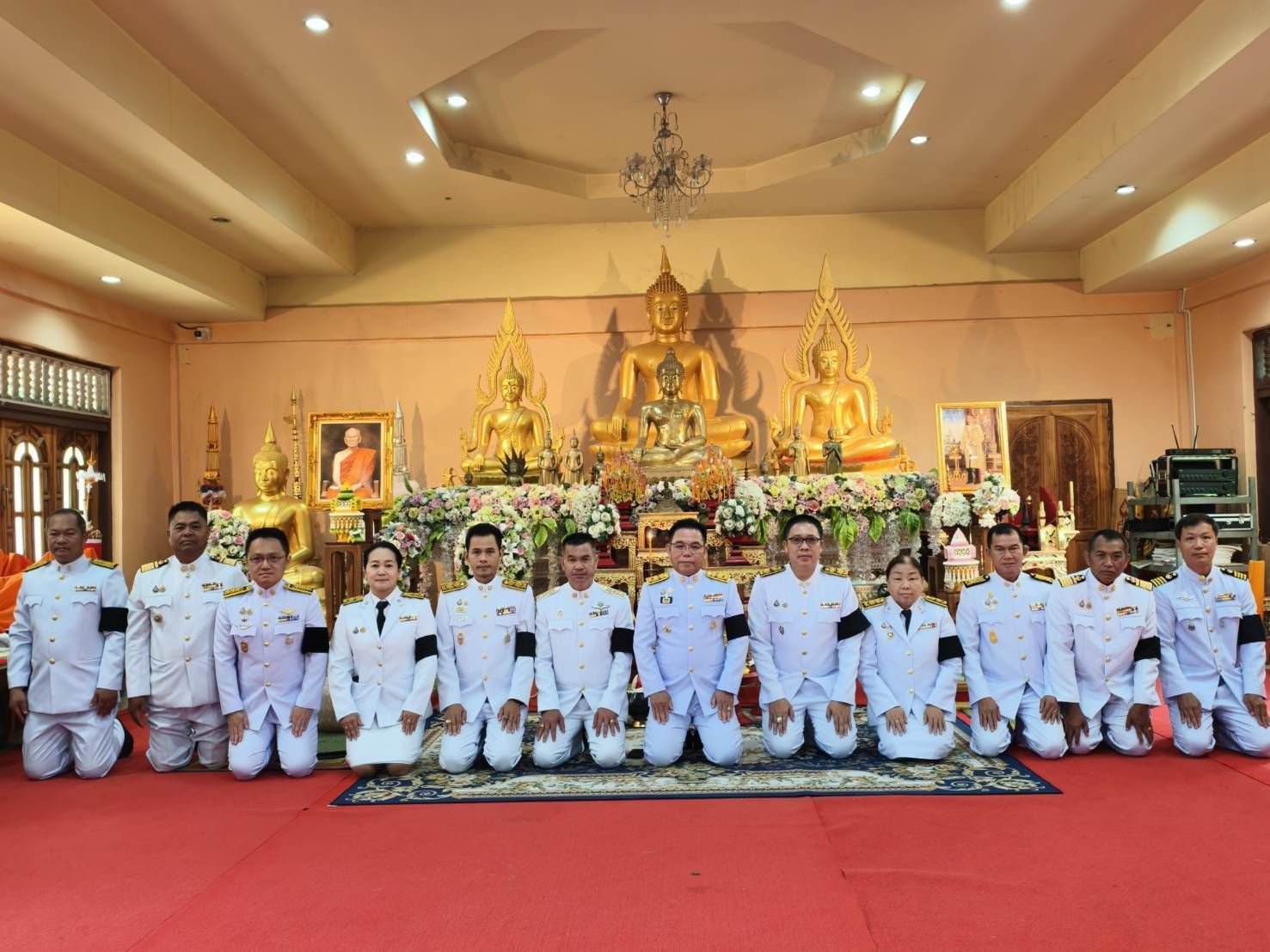 พช.เฉลิมพระเกียรติ :  ร่วมพิธีเจริญพุทธมนต์และทำบุญตักบาตรถวายพระกุศล เนื่องในโอกาสฉลองพระชนมายุ ๙๙ พรรษา สมเด็จพระอริยวงศาคตญาณ สมเด็จพระสังฆราช สกลมหาสังฆปริณายก